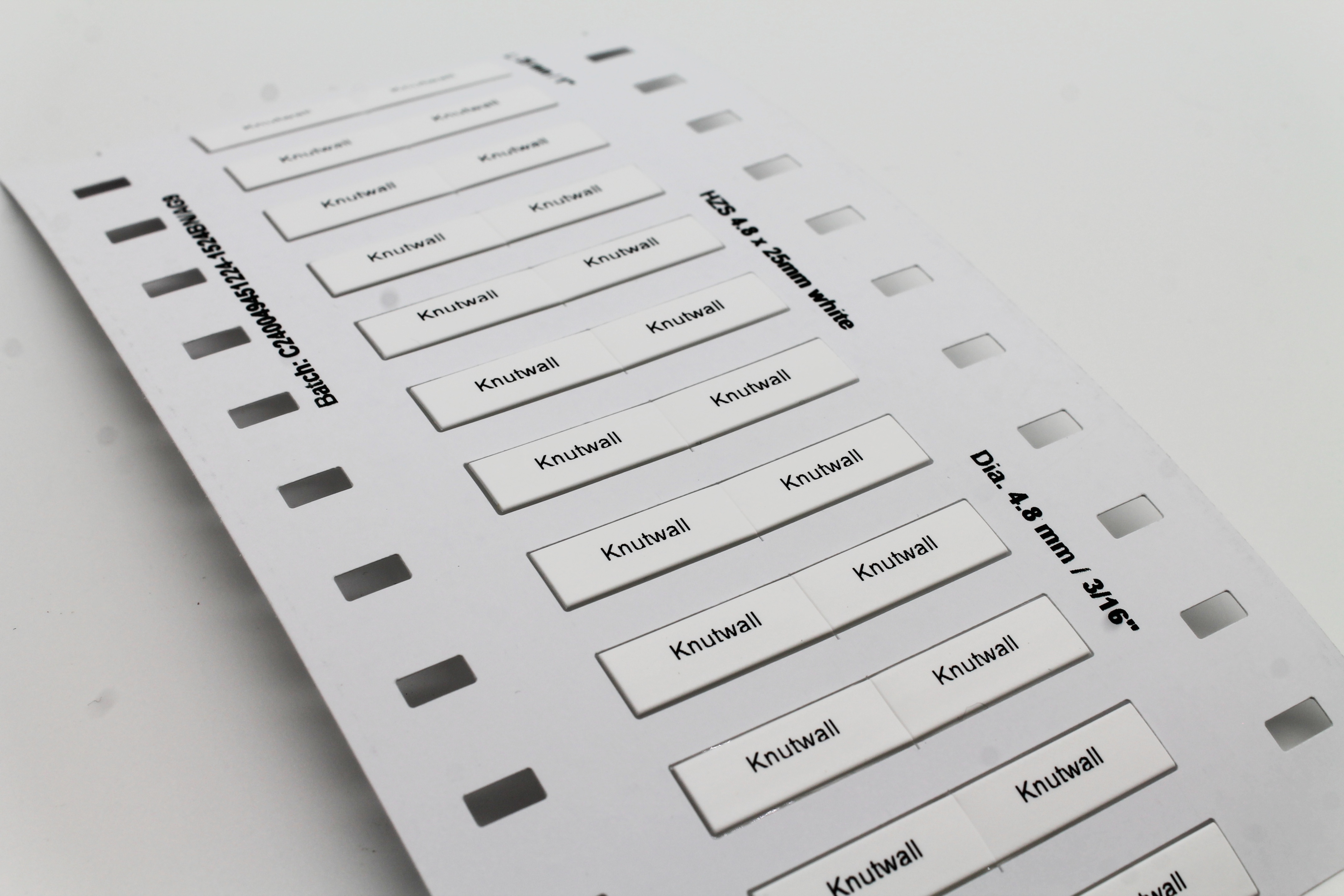 Organisierter Schrumpfschlauch